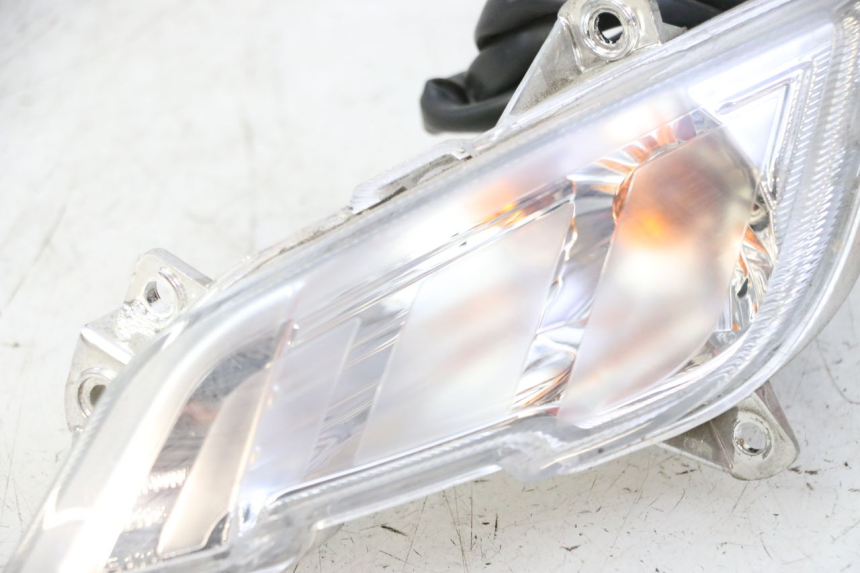 photo de DELANTERO IZQUIERDO INTERMITENTE PEUGEOT TWEET PRO CARGO 50 (2018 - 2022) - Zoom estado de uso