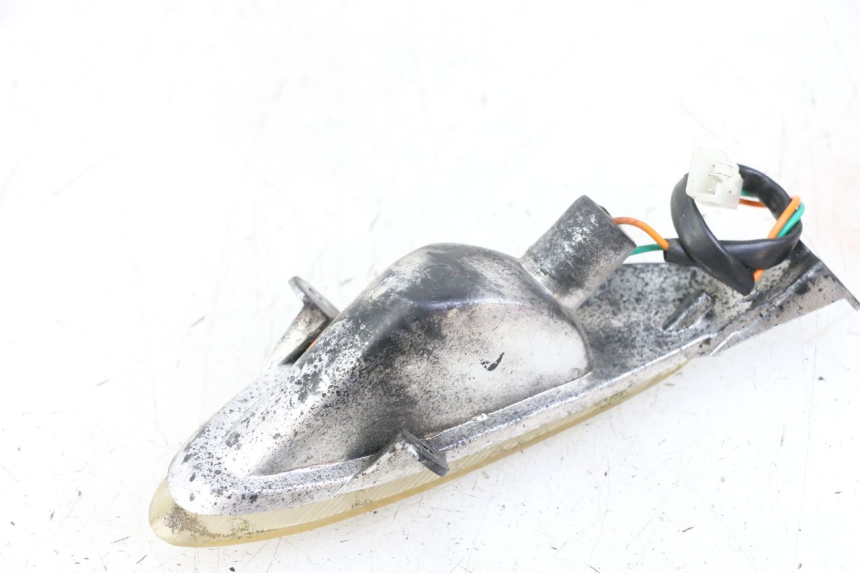 photo de INTERMITENTE DELANTERO IZQUIERDO UNIVERSAL BIKE ZN50QT-11B 50 (2018 - 2021) - Zoom estado de uso