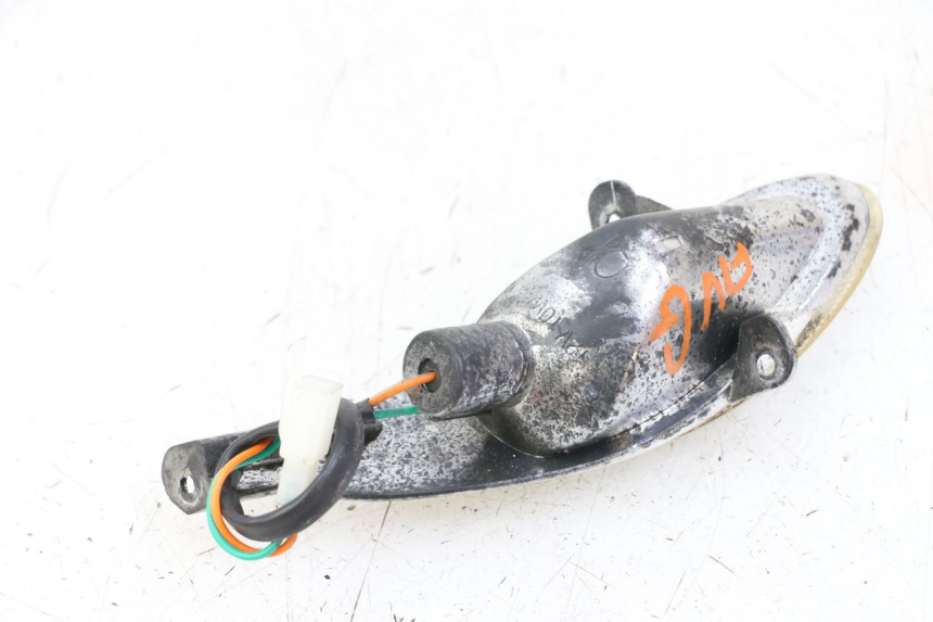 photo de INTERMITENTE DELANTERO IZQUIERDO UNIVERSAL BIKE ZN50QT-11B 50 (2018 - 2021) - Otra perspectiva