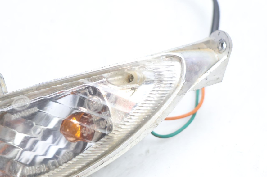 photo de INTERMITENTE DELANTERO IZQUIERDO PEUGEOT V-CLIC VCLIC 50 (2007 - 2013) - Zoom estado de uso