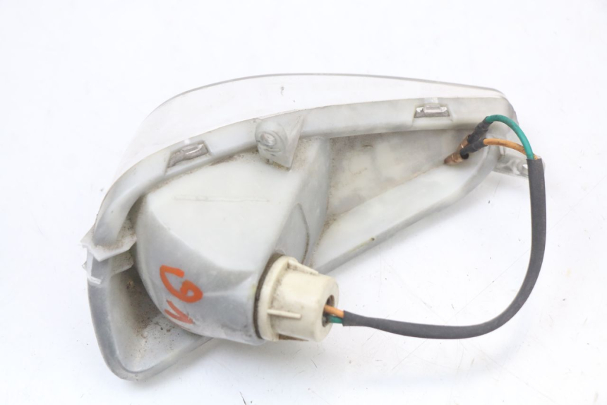 photo de DELANTERO IZQUIERDO INTERMITENTE BEELINE VELOCE 4T 50 (2011 - 2020) - Primer plano técnico