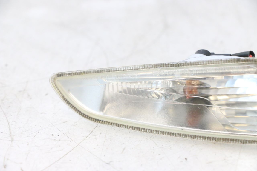 photo de INTERMITENTE DELANTERO IZQUIERDO PIAGGIO VESPA PRIMAVERA 2T 50 (2013 - 2018) - Características distintivas