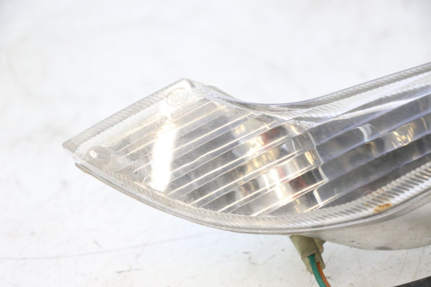 photo de DELANTERO IZQUIERDO INTERMITENTE PEUGEOT VIVACITY NEW 2T 50 (2008 - 2017) - Detalle de la pieza