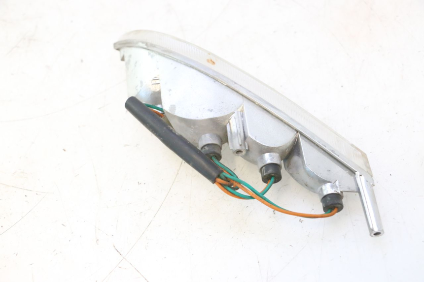 photo de DELANTERO IZQUIERDO INTERMITENTE PEUGEOT VIVACITY NEW 2T 50 (2008 - 2017) - Estado de la superficie y material