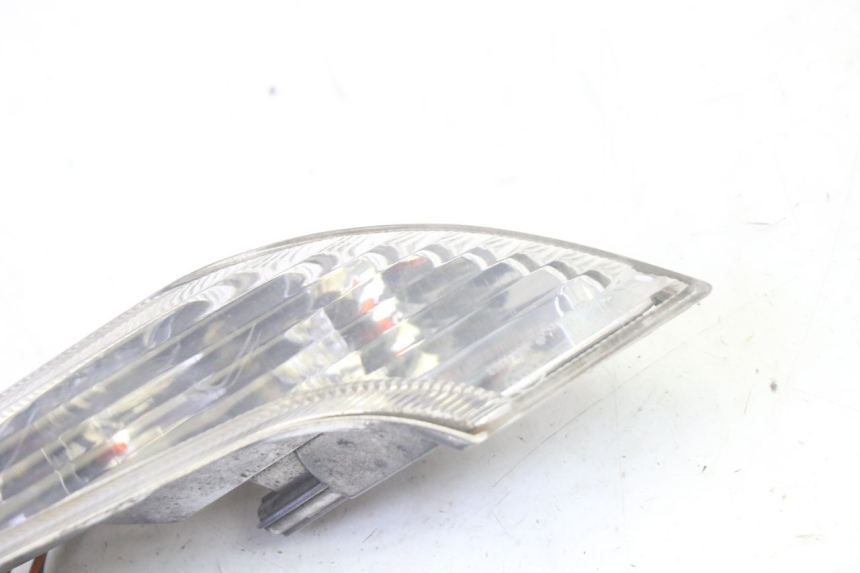 photo de INTERMITENTE DELANTERO IZQUIERDO PEUGEOT VIVACITY NEW 4T 50 (2008 - 2017) - Zoom estado de uso