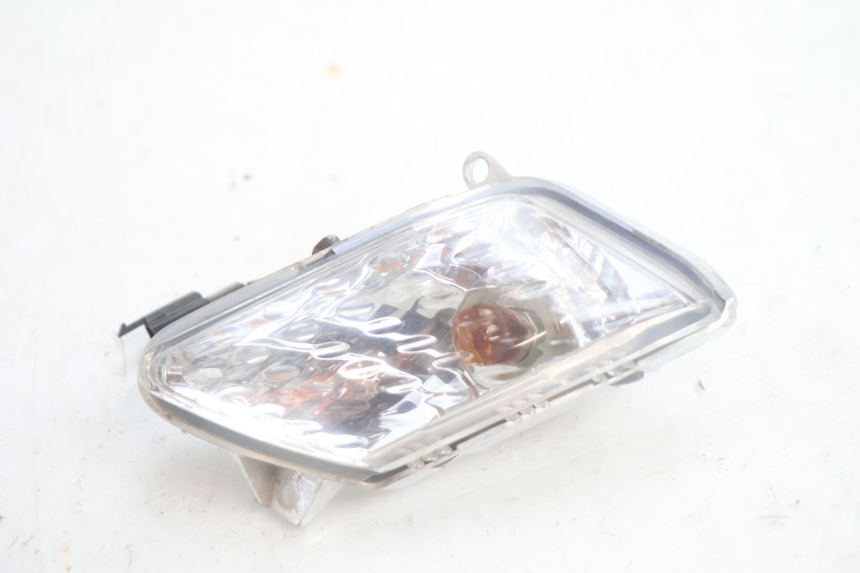 photo de INTERMITENTE DELANTERO IZQUIERDO YAMAHA XMAX X-MAX 125 (2006 - 2009) - Vista principal