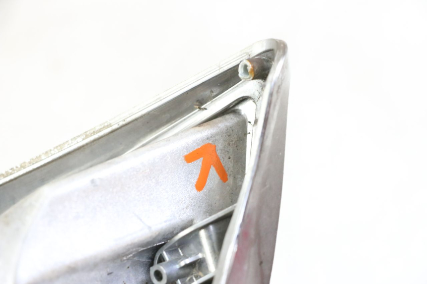 photo de INTERMITENTE DELANTERO IZQUIERDO PIAGGIO XEVO - X EVO 125 (2007 - 2017) - Otra perspectiva