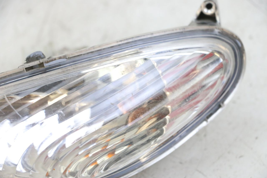 photo de DELANTERO IZQUIERDO INTERMITENTE YAMAHA NEO'S NEOS 2T EASY 50 (2013 - 2016) - Detalles de los puntos de fijación