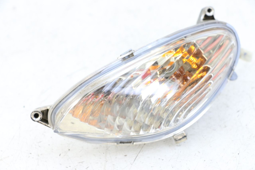 photo de INTERMITENTE DELANTERO IZQUIERDO YAMAHA NEOS NEO'S 4T 50 (2008 - 2016) - Detalles de los puntos de fijación