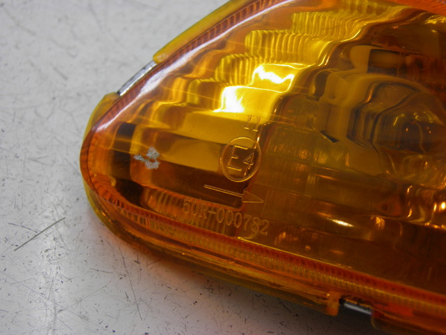 photo de DELANTERO IZQUIERDO INTERMITENTE YIYING YY 125 T-10 125 (2006 - 2012) - Detalle de la pieza