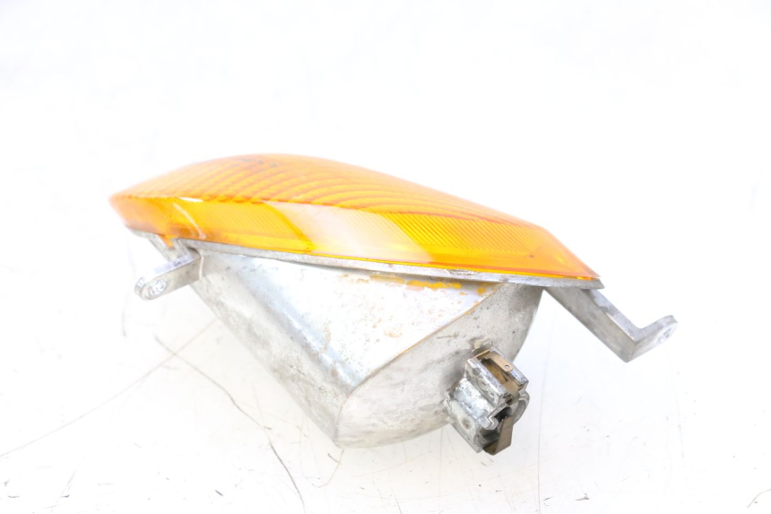 photo de DELANTERO IZQUIERDO INTERMITENTE YAMAHA YP MAJESTY 125 (1998 - 2001) - Zoom estado de uso