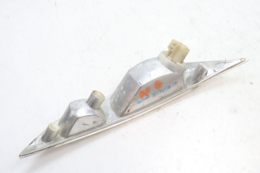 photo de INTERMITENTE DELANTERO IZQUIERDO PIAGGIO ZIP 2T 50 (2009 - 2019) - Zoom estado de uso
