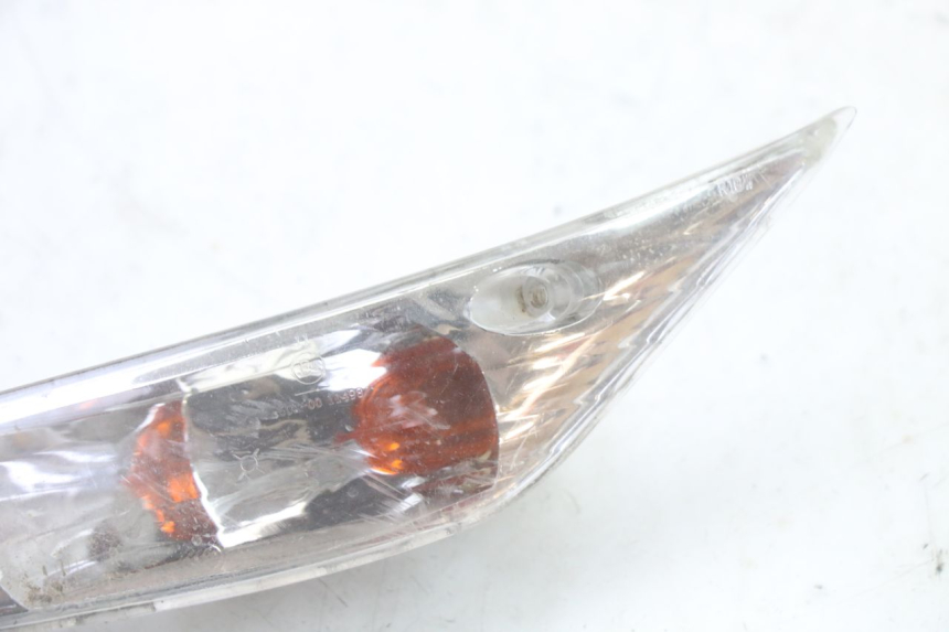 photo de DELANTERO IZQUIERDO INTERMITENTE PIAGGIO ZIP 4T 50 (2018 - 2020) - Zoom estado de uso