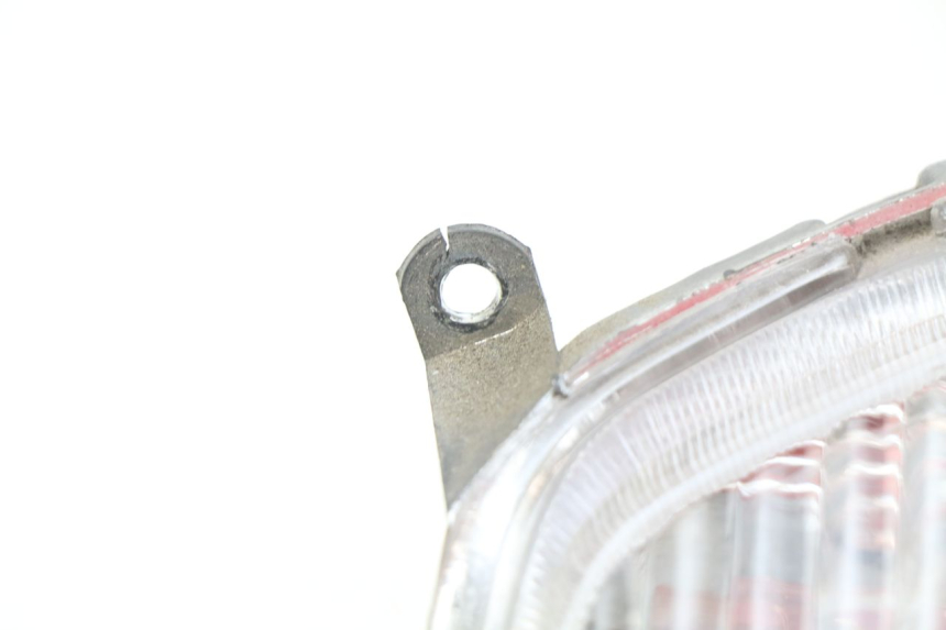 photo de DELANTERO INTERMITENTE HAOTIAN HT125T-2 125 - Detalles de los puntos de fijación
