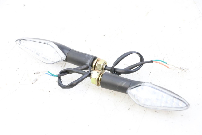 photo de DELANTERO INTERMITENTE KIDEN KD125-G 125 (2018 - 2022) - Vista principal