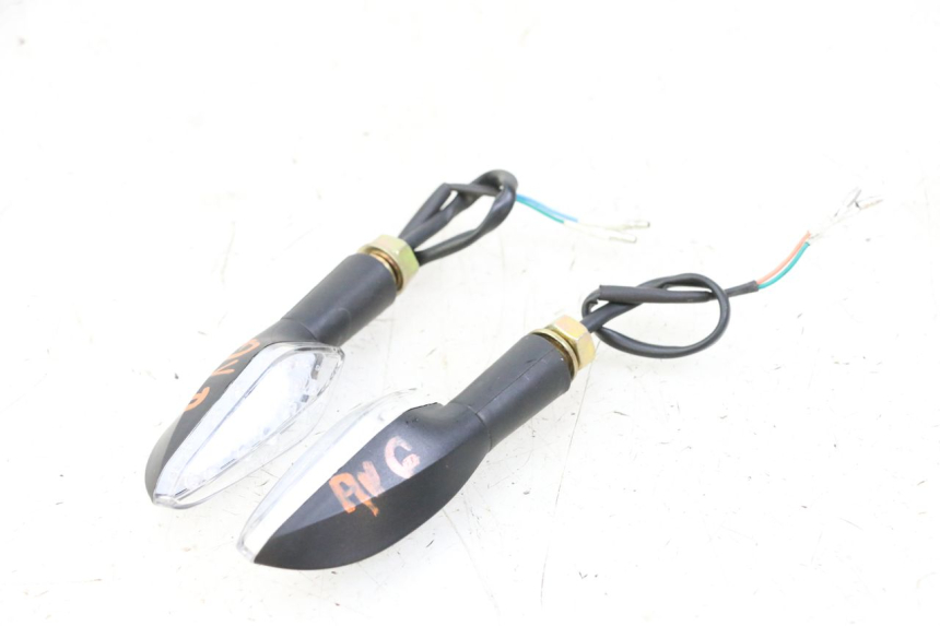 photo de DELANTERO INTERMITENTE KIDEN KD125-G 125 (2018 - 2022) - Otra perspectiva