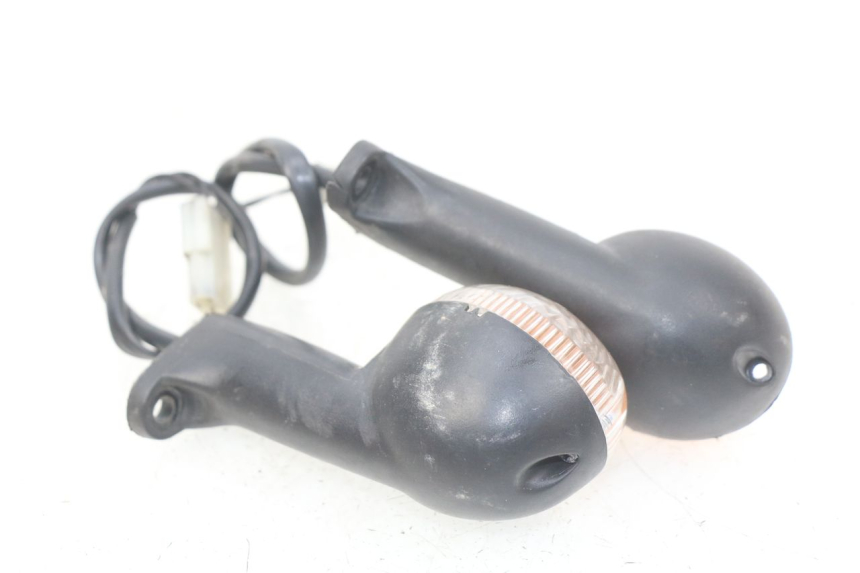 photo de INTERMITENTE DELANTERO PEUGEOT LUDIX 50 (2008 - 2017) - Zoom estado de uso