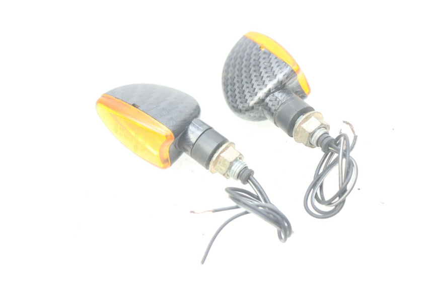 photo de INTERMITENTE DELANTERO PEUGEOT LUDIX 50 (2008 - 2017) - Detalle de la pieza