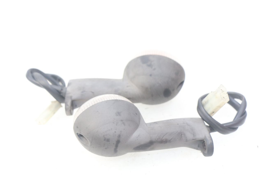 photo de INTERMITENTE DELANTERO PEUGEOT LUDIX 50 (2008 - 2017) - Zoom estado de uso