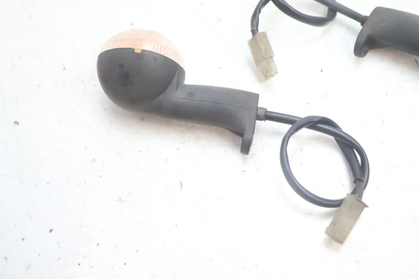 photo de INTERMITENTE DELANTERO PEUGEOT LUDIX 50 (2005 - 2007) - Vista general del producto