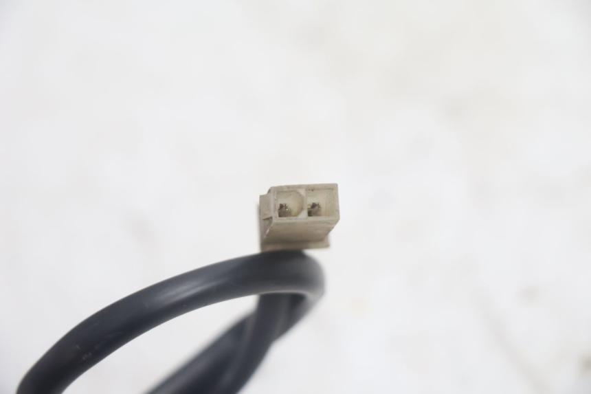 photo de INTERMITENTE DELANTERO PEUGEOT LUDIX 50 (2005 - 2007) - Detalles de los puntos de fijación