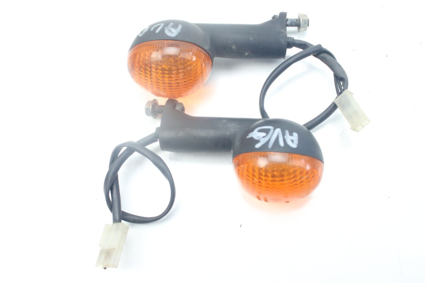 photo de INTERMITENTE DELANTERO PEUGEOT LUDIX SNAKE 2T 50 (2004 - 2014) - Detalle de la pieza