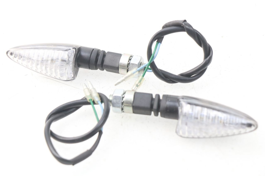 photo de DELANTERO INTERMITENTE PEUGEOT METROPOLIS 400 (2017 - 2020) - Vista principal