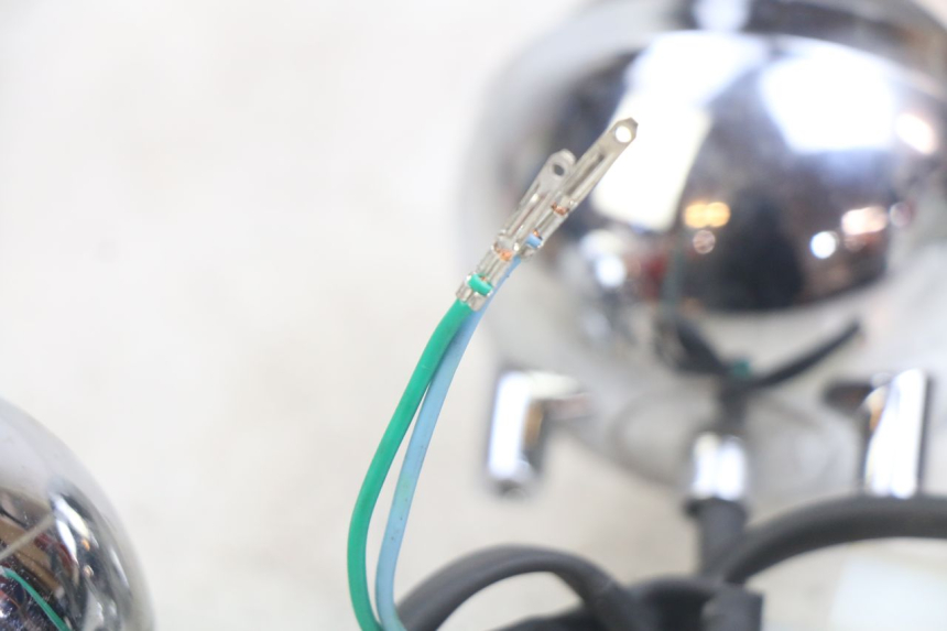 photo de INTERMITENTE DELANTERO JM MOTORS MIA 50 (2017 - 2020) - Zoom estado de uso