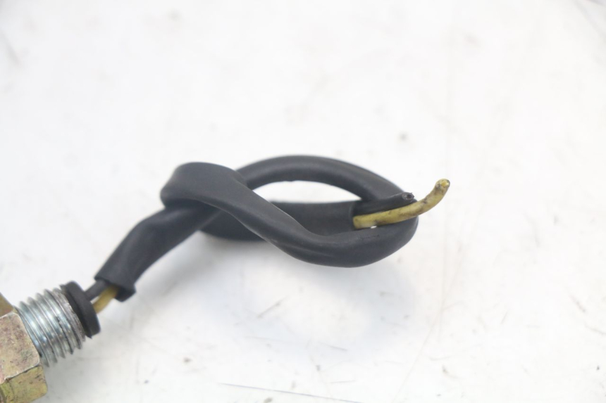 photo de INTERMITENTE DELANTERO HONDA NTV DEAUVILLE 650 (1998 - 2001) - Vista general del producto