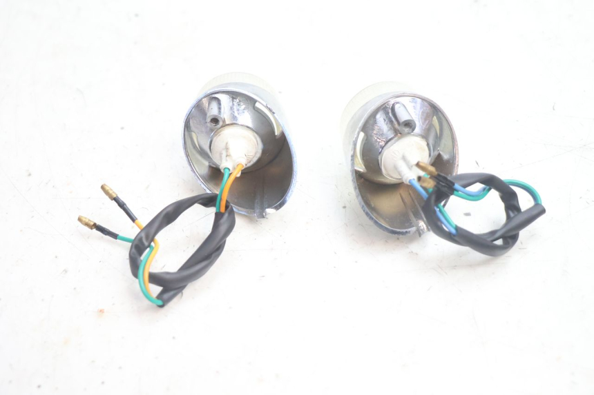 photo de DELANTERO INTERMITENTE JM MOTORS OLDIES 4T 50 (2020 - 2026) - Primer plano técnico