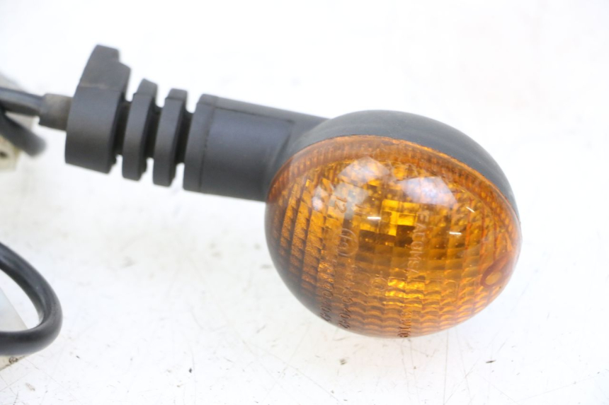 photo de INTERMITENTE DELANTERO PEUGEOT LUDIX 50 (2008 - 2017) - Otra vista del artículo