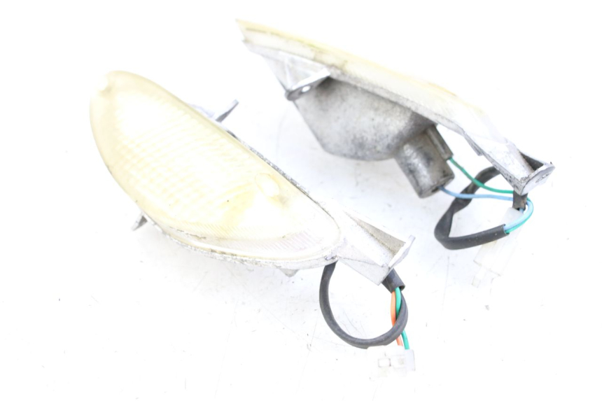 photo de INTERMITENTE DELANTERO TNT MOTOR ROMA 10' 4T 50 (2007 - 2018) - Vista general del producto