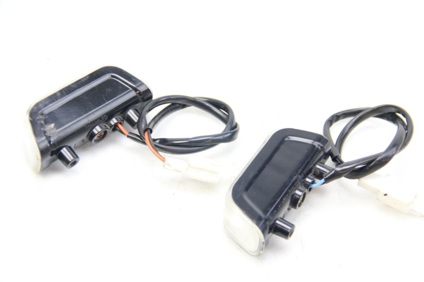 photo de INTERMITENTE DELANTERO LVNENG S5 1 (2019 - 2023) - Detalle de la pieza