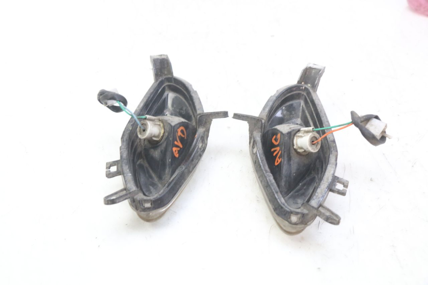 photo de INTERMITENTE DELANTERO JM MOTORS SANTANA 50 (2014 - 2023) - Detalle de la pieza