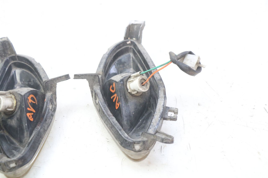 photo de INTERMITENTE DELANTERO JM MOTORS SANTANA 50 (2014 - 2023) - Zoom estado de uso