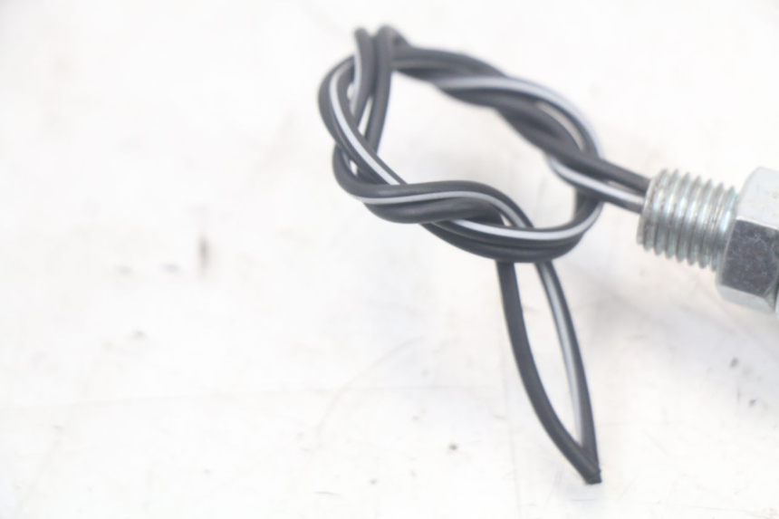 photo de INTERMITENTE DELANTERO DERBI SENDA SM X-TREME 50 (2006 - 2010) - Detalles de los puntos de fijación