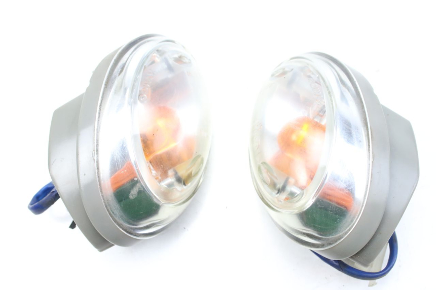 photo de INTERMITENTE DELANTERO KYMCO SENTO 100 (2008 - 2013) - Otra perspectiva