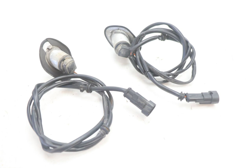 photo de DELANTERO INTERMITENTE CAN-AM SPYDER RS 1000 (2008 - 2012) - Marcados y referencias originales