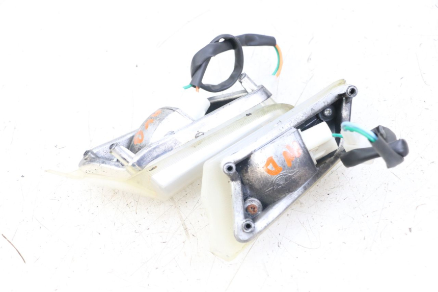 photo de Intermitente delantero VASTRO STREET X 4T 50 (2016 - 2021) - Zoom estado de uso