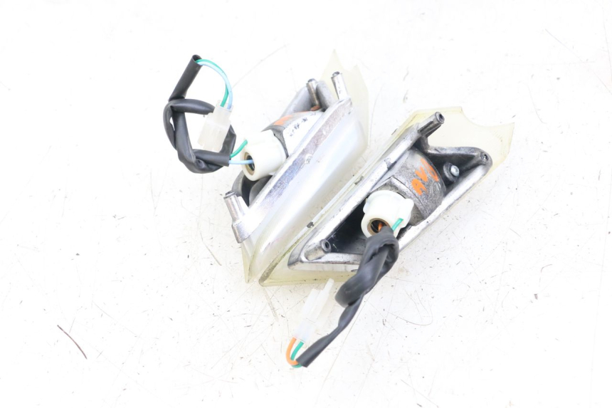 photo de Intermitente delantero VASTRO STREET X 4T 50 (2016 - 2021) - Otra perspectiva