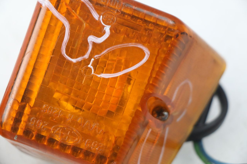 photo de DELANTERO INTERMITENTE PEUGEOT SX 80 (1986 - 1995) - Estado de la superficie y material