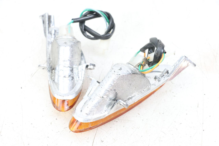 photo de DELANTERO INTERMITENTE BAOTIAN TRAVEL SPIRIT 50 (2010 - 2012) - Primer plano técnico