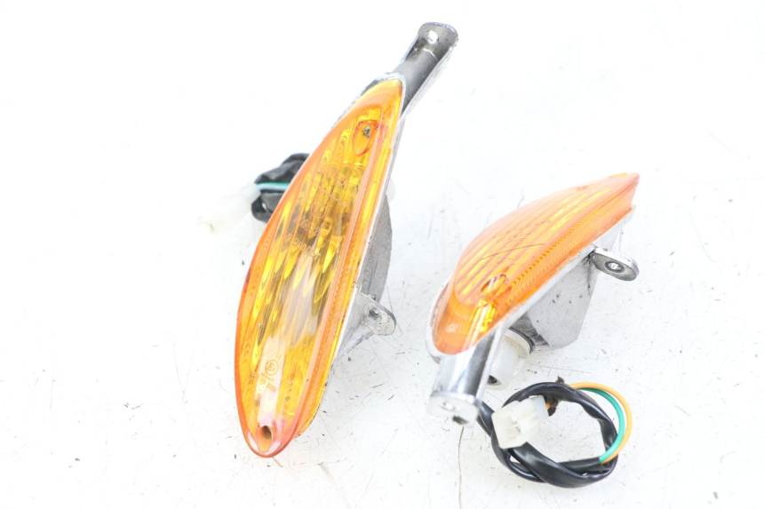 photo de DELANTERO INTERMITENTE BAOTIAN TRAVEL SPIRIT 50 (2010 - 2012) - Vista general del producto