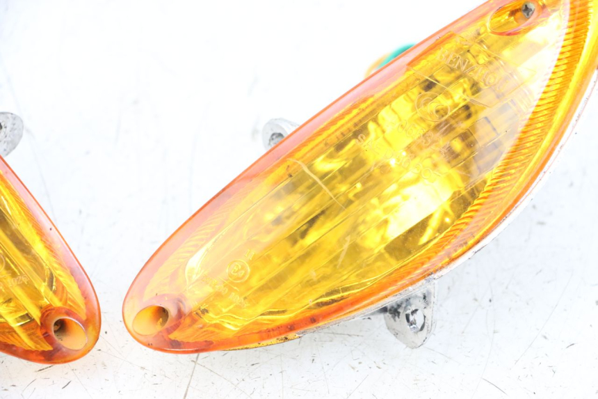 photo de DELANTERO INTERMITENTE BAOTIAN TRAVEL SPIRIT 50 (2010 - 2012) - Recambio usado revisado