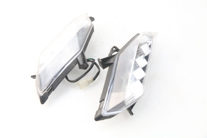 photo de INTERMITENTE DELANTERO EUROCKA VIRTUALITY GT 4T 50 (2011 - 2017) - Primer plano técnico