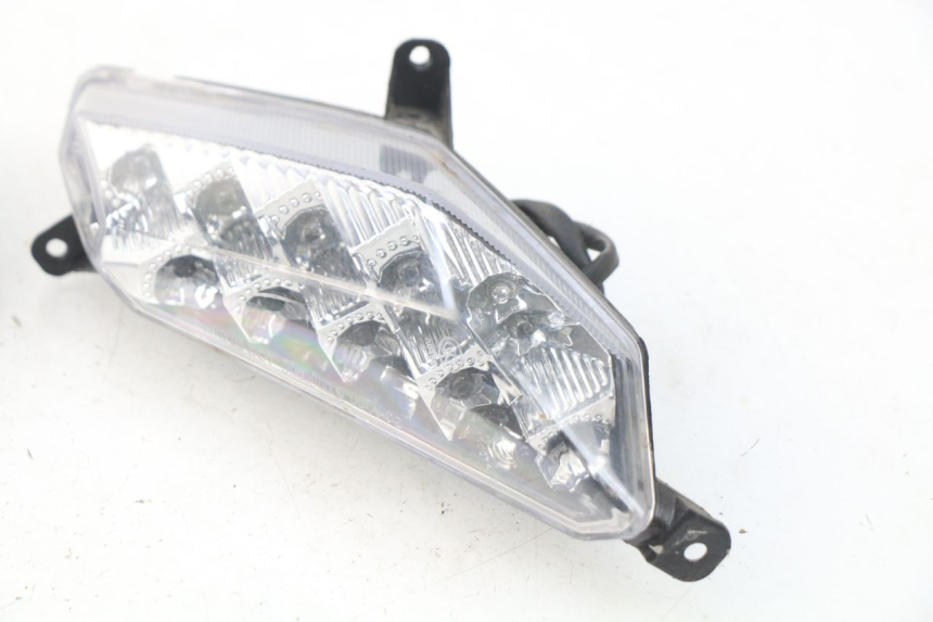 photo de INTERMITENTE DELANTERO EUROCKA VIRTUALITY GT 4T 50 (2011 - 2017) - Detalles de los puntos de fijación