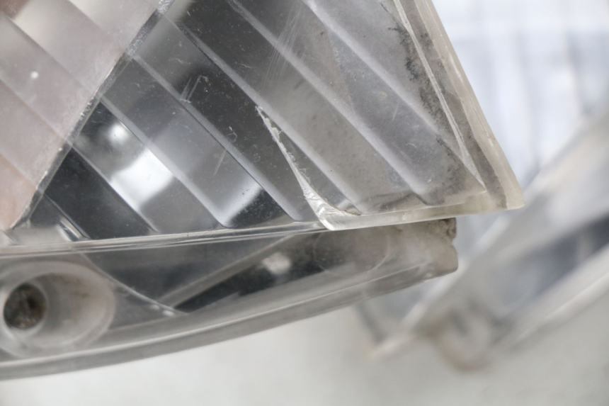 photo de DELANTERO INTERMITENTE PEUGEOT VIVACITY 100 (1999 - 2008) - Zoom estado de uso