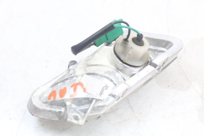 photo de INTERMITENTE DELANTERO YAMAHA XMAX X-MAX 125 (2006 - 2009) - Vista general del producto