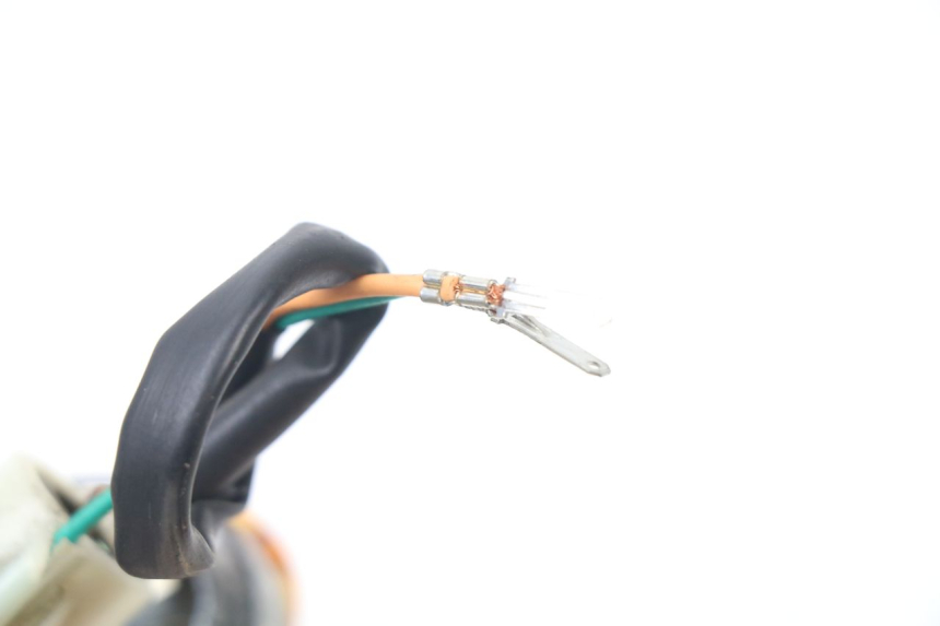 photo de DELANTERO INTERMITENTE KINROAD XT T-8 125 (2006 - 2006) - Primer plano técnico