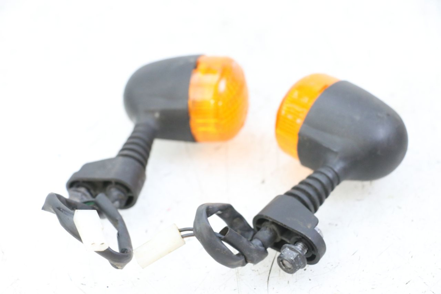 photo de DELANTERO INTERMITENTE YAMAHA NEOS NEO'S 4T 50 (2008 - 2016) - Vista general del producto